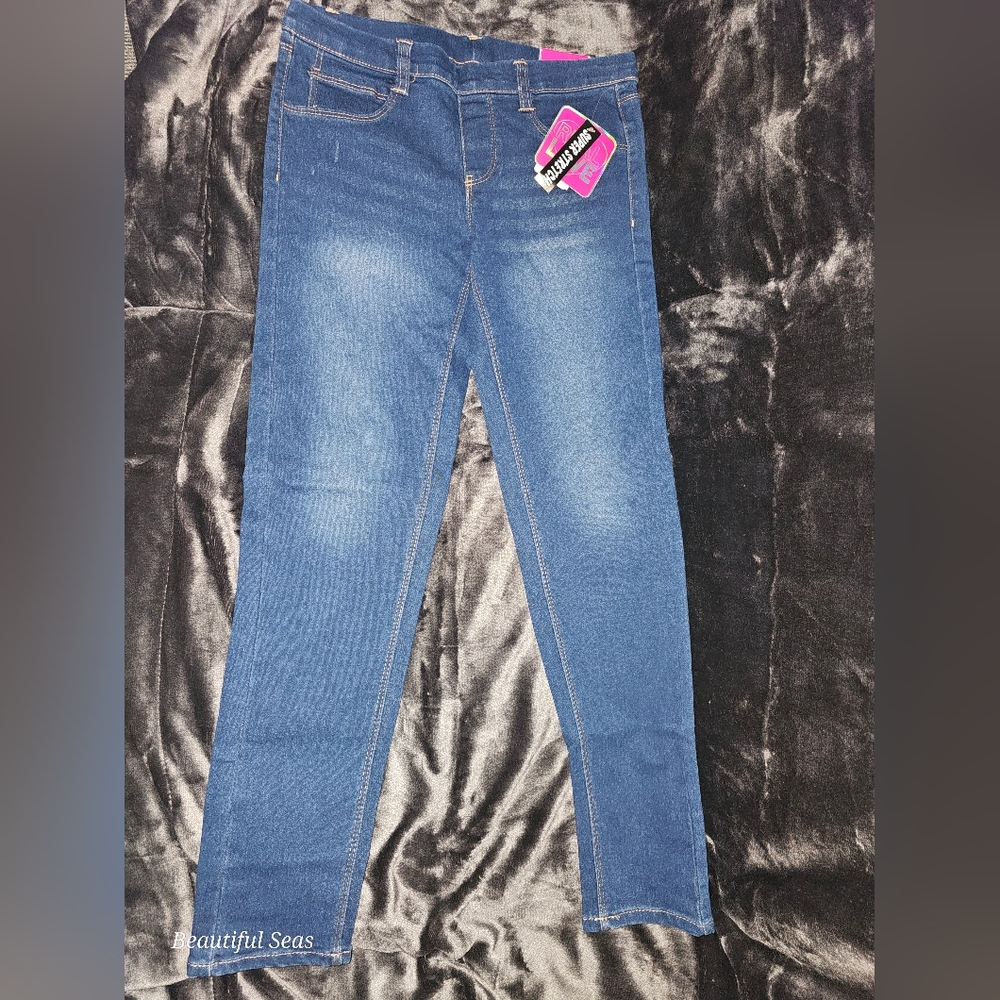 Brand new girl jeggings